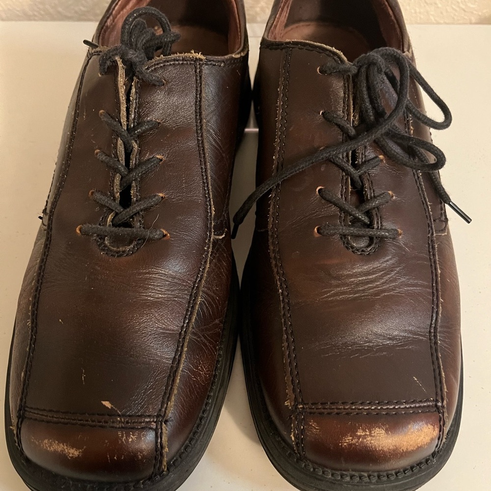 GBX Dark Brown Leather Oxfords